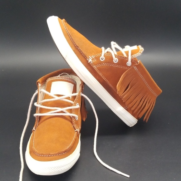 converse moccasins